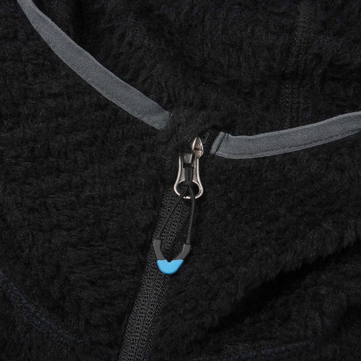 ZEROGRAM Polartec® ALPHA 120 連帽保暖外套  男女同版 黑