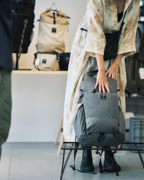 Okara ai nitta mitten 單日、淺山登山包 30L 灰色