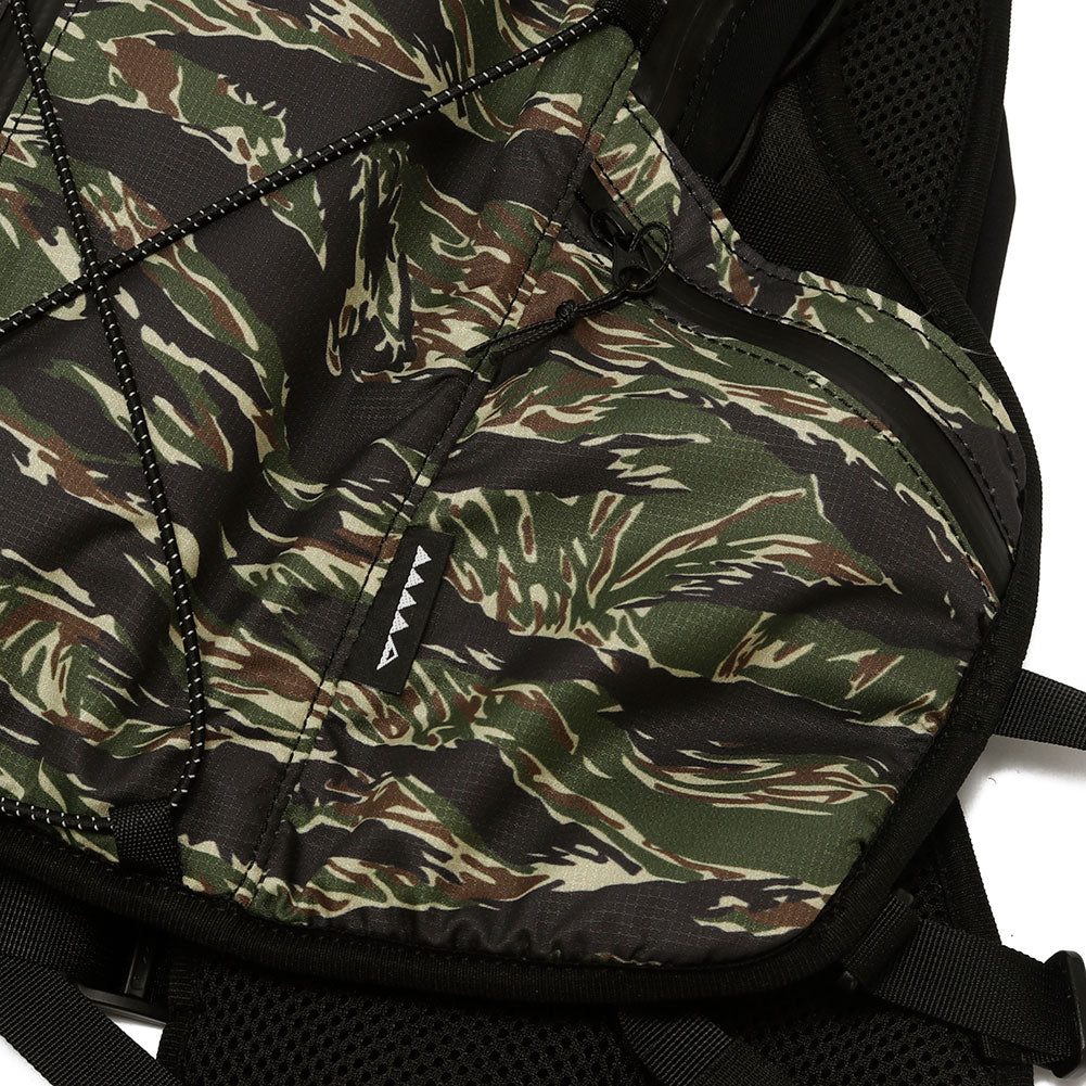MOUNTAIN MARTIAL ARTS  [ 100公里越野跑賽 ] 迷彩除臭快乾越野跑包 7.5L  / 8L  S/M  日本製