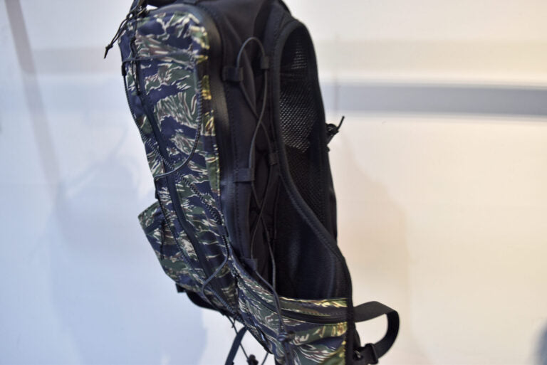 MOUNTAIN MARTIAL ARTS  [ 100公里越野跑賽 ] 迷彩除臭快乾越野跑包 7.5L  / 8L  S/M  日本製