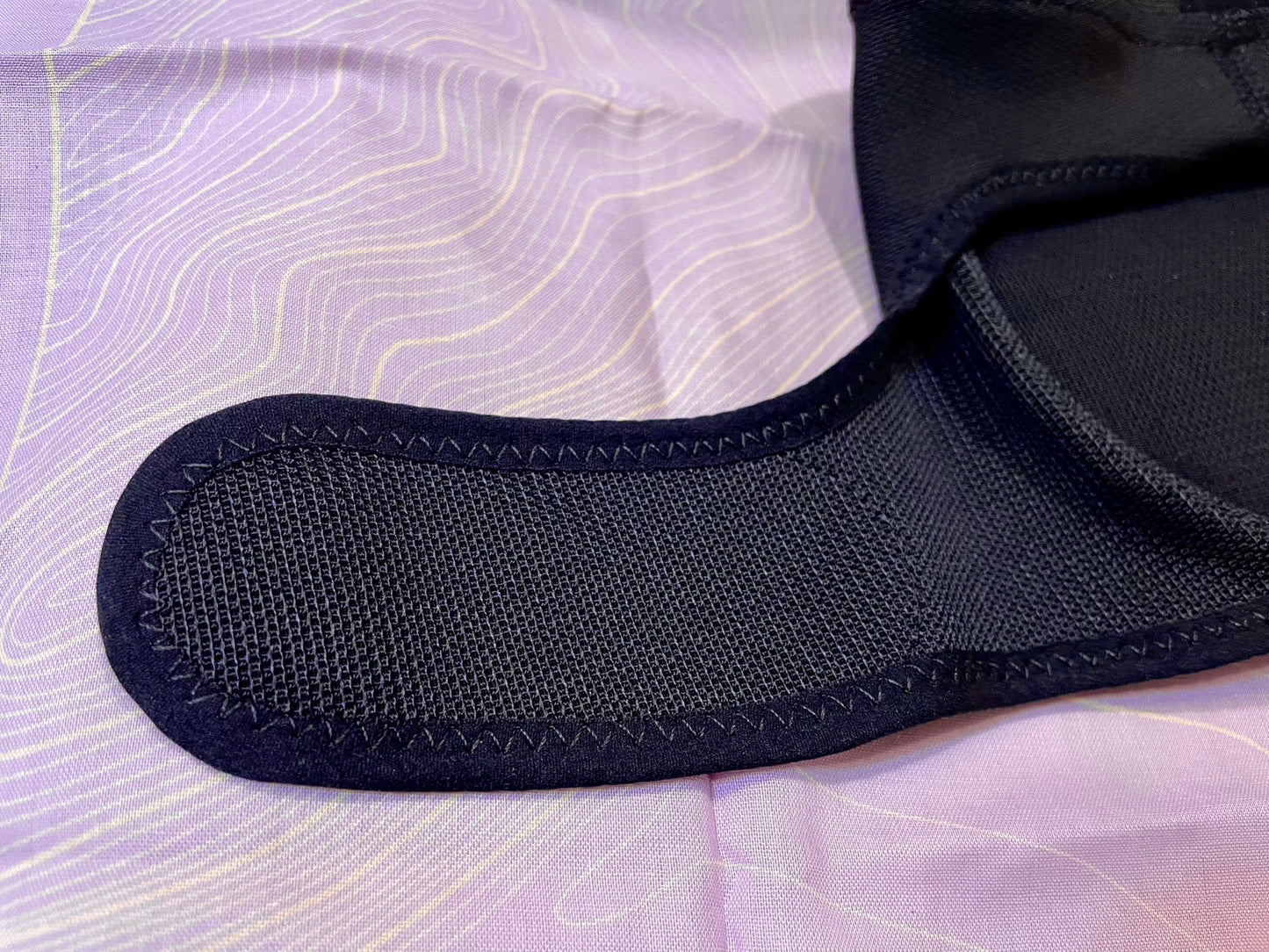 Mont-Bell  溯溪護膝  Kevlar® [ 防磨止滑 ]  Ｓ、Ｍ、Ｌ 柬埔寨製