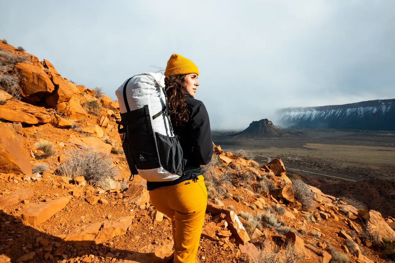 Hyperlite Mountain Gear Dyneema® 攻頂包/單日包 ELEVATE 22L [活動式腰帶 ] 2色