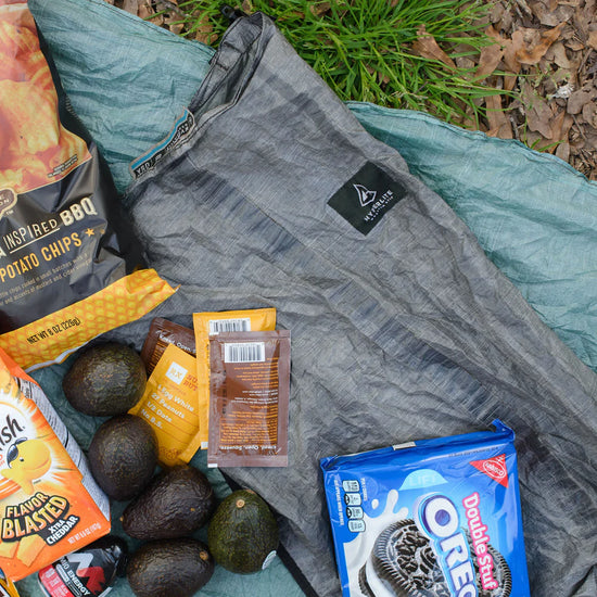 Hyperlite Mountain Gear Dyneema® 輕薄アセトン防水包 = 30 L 