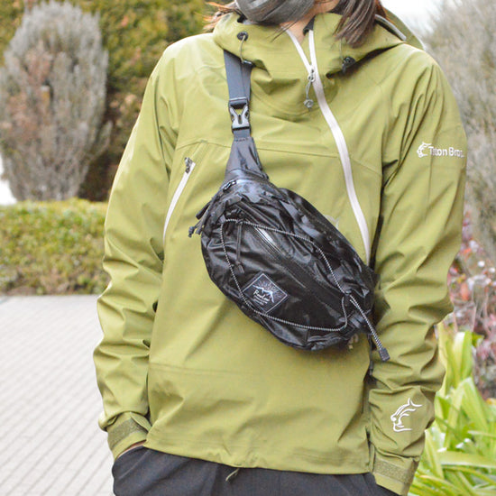 RawLow Mountain Works COUDURA® Nuts Pack [ 全黑色限定 ] 日本製