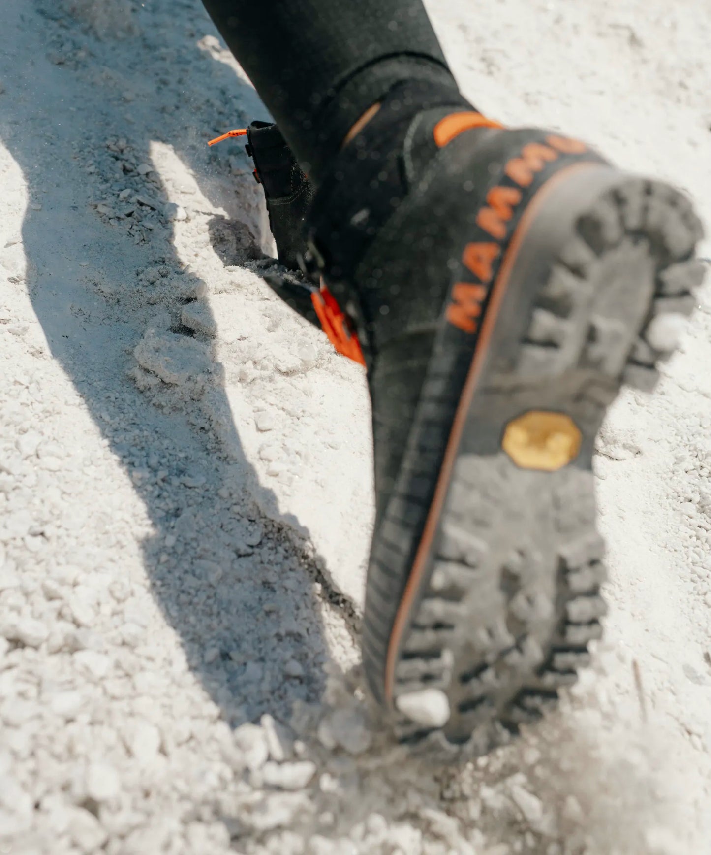 Mammut 雙層皮革 GTX 高筒登山靴 男