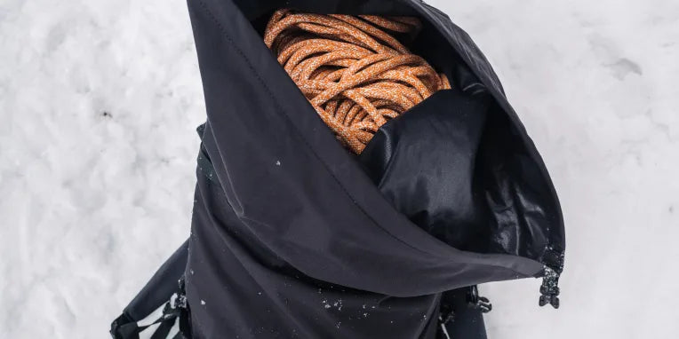 Norrona trollveggen dri 耐磨防水登山包 [ 可雪攀 ]  40L