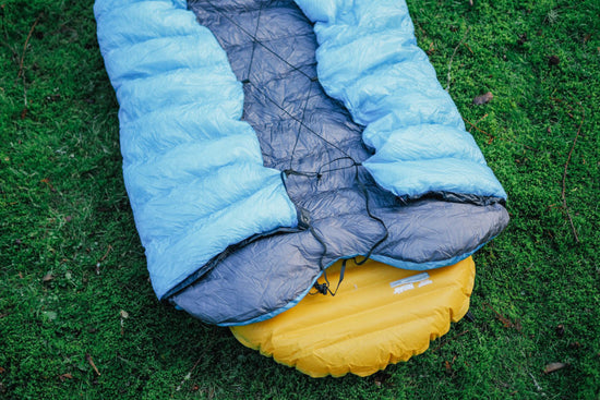 Western Mountaineering AstraLite 三季羽絨被 [ 身体積最小 ] 舒適 3°C 