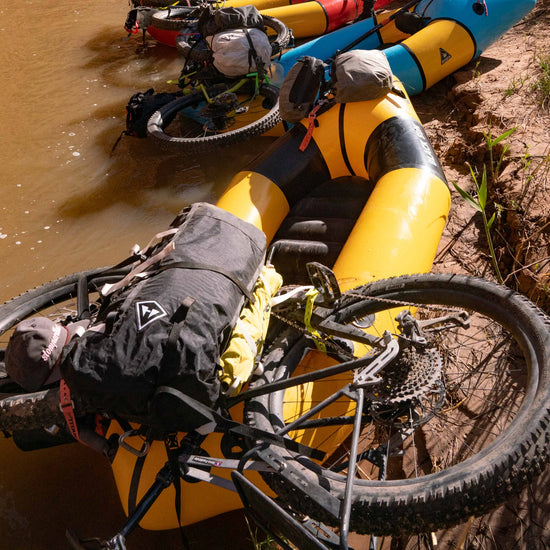 Hyperlite Mountain Gear Dyneema® 2400 PORTER 多機能運動包 = 40 L 