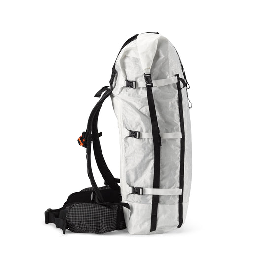 Hyperlite Mountain Gear Dyneema® 4400 PORTER 多機能運動包 = 70 L 