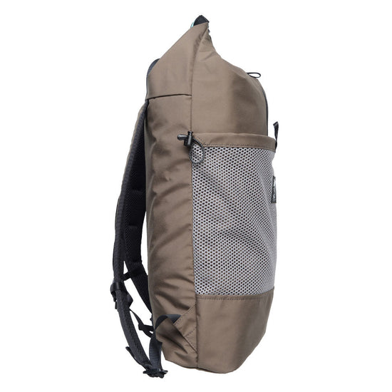 Okara ai nitta Litet 輕量防水攻頂包/單日包 12-13L 260g 深咖