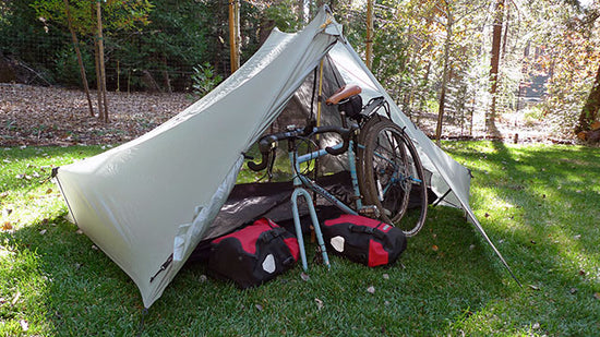 Tarptent StratoSpire 1.5P [ 速架設備 ] 2 人または犬 + 1 人まで充電可能