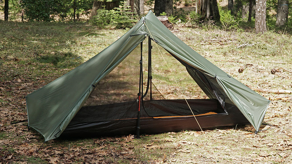 Tarptent StratoSpire 1.5P [ 速架設備 ] 2 人または犬 + 1 人まで充電可能