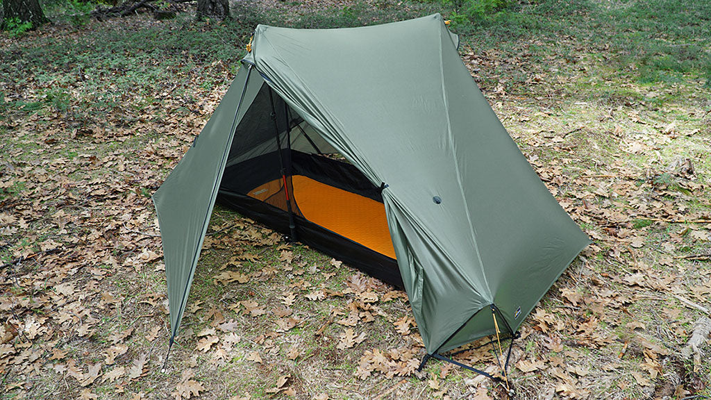 Tarptent StratoSpire 1.5P [ 速架設備 ] 2 人または犬 + 1 人まで充電可能